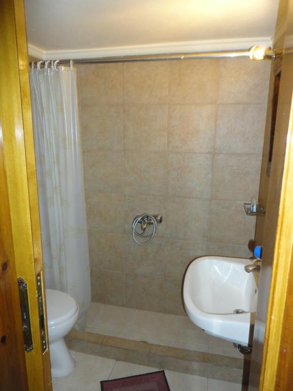 Faraggi Guesthouse Kalavryta Ruang foto